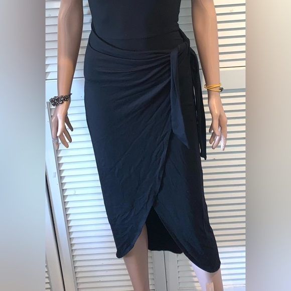 NEW Reformation Kaila Knit Faux Wrap Tank Dress Black Size XS - Picture 4 of 13